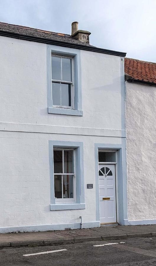 Sea Whisper- Lovely Home In Charming Village بيتينويم المظهر الخارجي الصورة